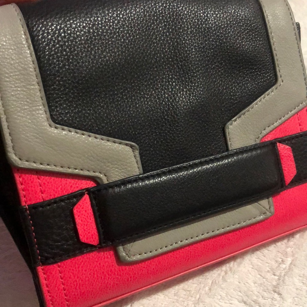 Brand new Vince Camuto Cross bag